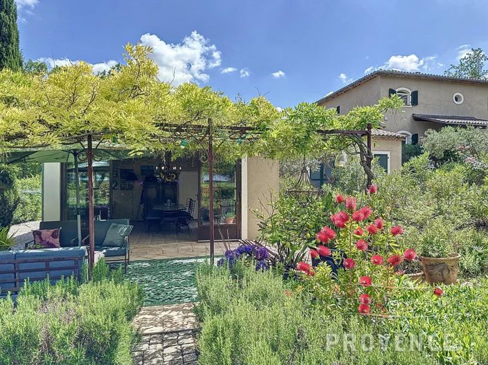 Image No.14-6 Bed House for sale