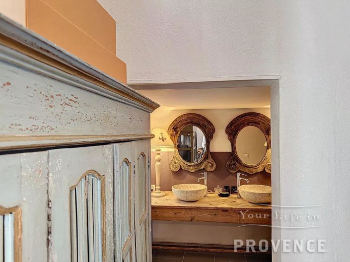 Image No.22-6 Bed House for sale