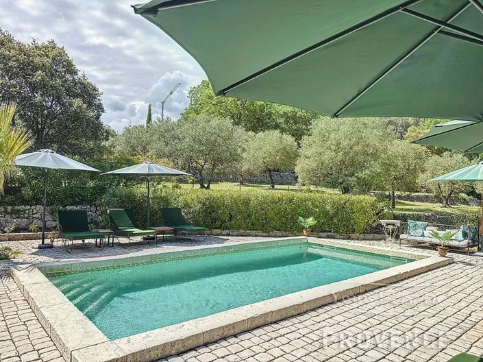 Image No.25-6 Bed House for sale