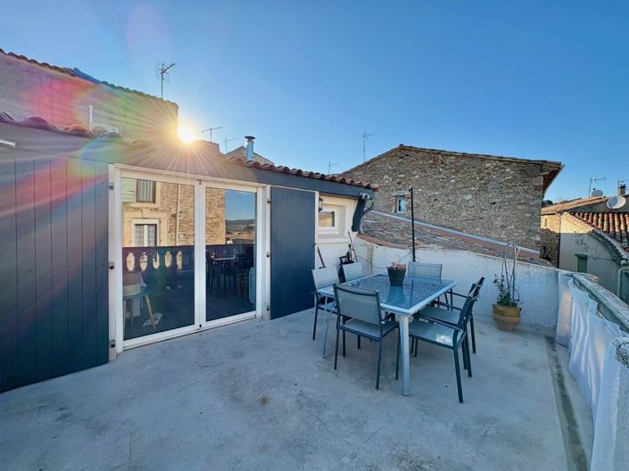 Image No.2-5 Bed House for sale