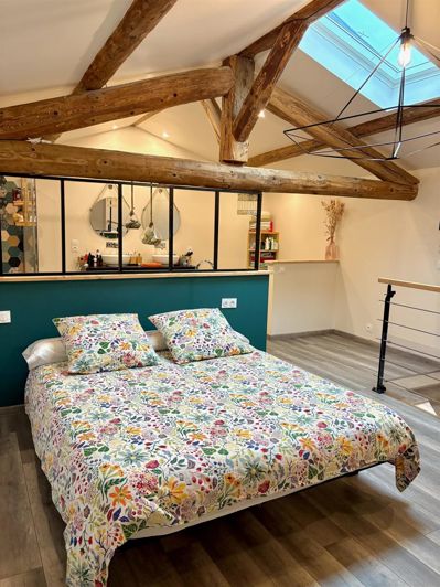 Image No.9-5 Bed House for sale