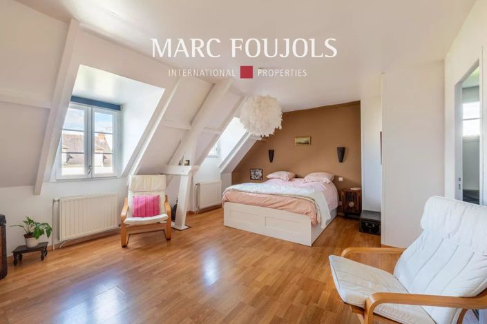 Image No.11-6 Bed House for sale