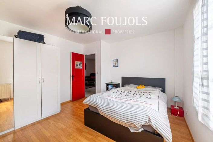 Image No.15-6 Bed House for sale