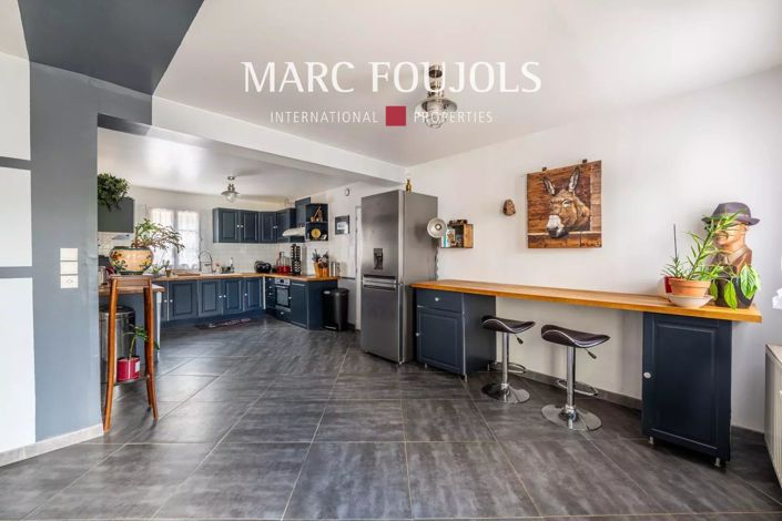 Image No.4-6 Bed House for sale