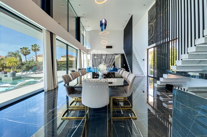 Image No.14-5 Bed House for sale