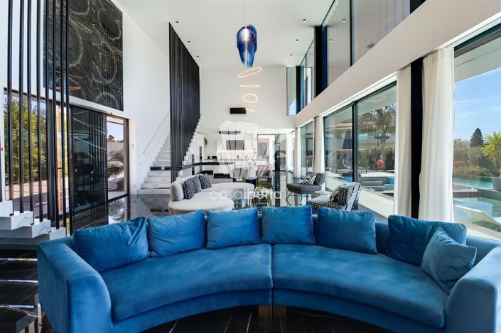 Image No.24-5 Bed House for sale