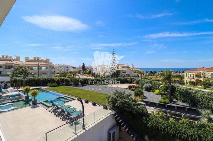 Image No.52-5 Bed House for sale