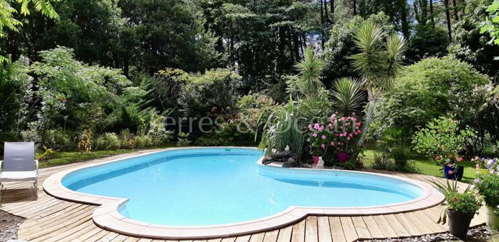 Image No.3-5 Bed House for sale