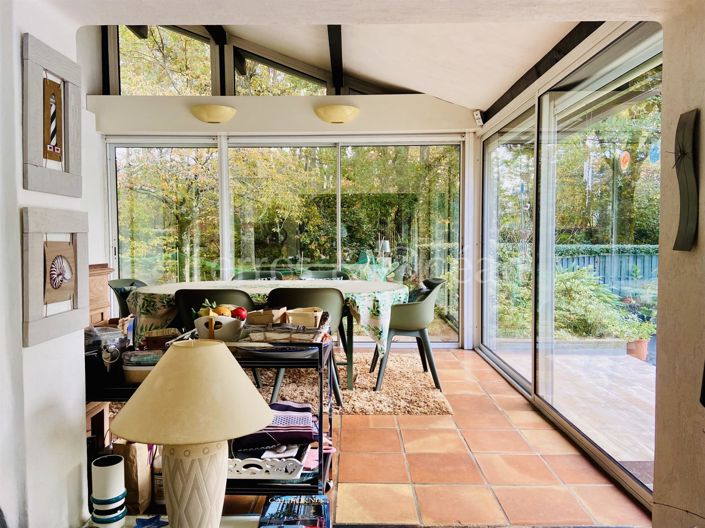 Image No.5-5 Bed House for sale