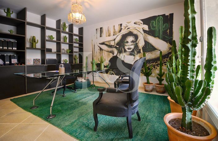 Image No.12-4 Bed House for sale