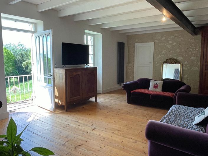 Image No.8-3 Bed House for sale