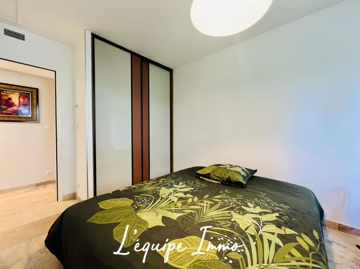 Image No.13-4 Bed House for sale