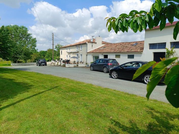 Image No.1-4 Bed House for sale