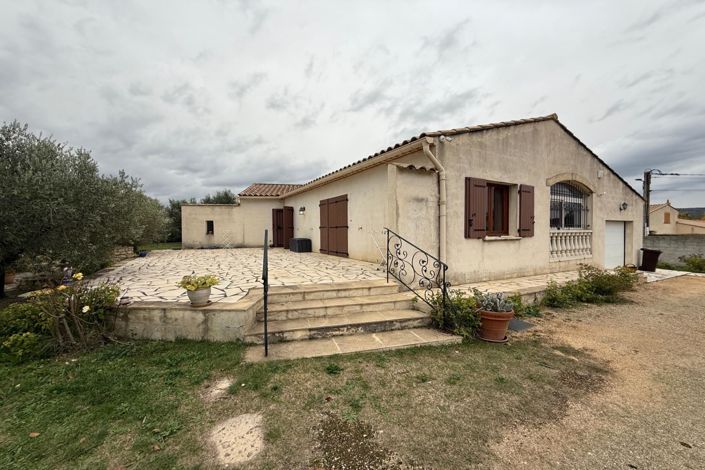 Image No.10-2 Bed House for sale