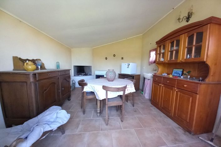 Image No.7-2 Bed House for sale