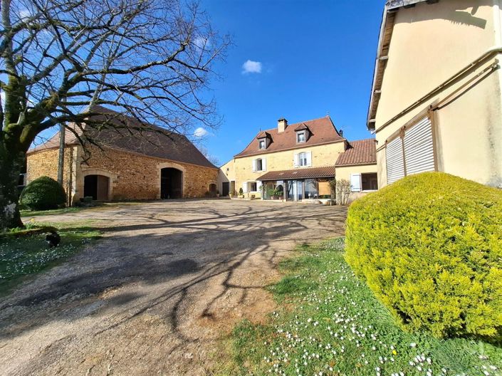 Image No.1-4 Bed House for sale