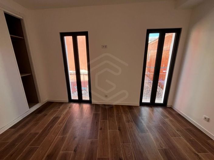Image No.1-3 Bed Apartment for sale