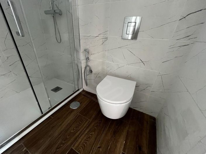 Image No.8-3 Bed Apartment for sale