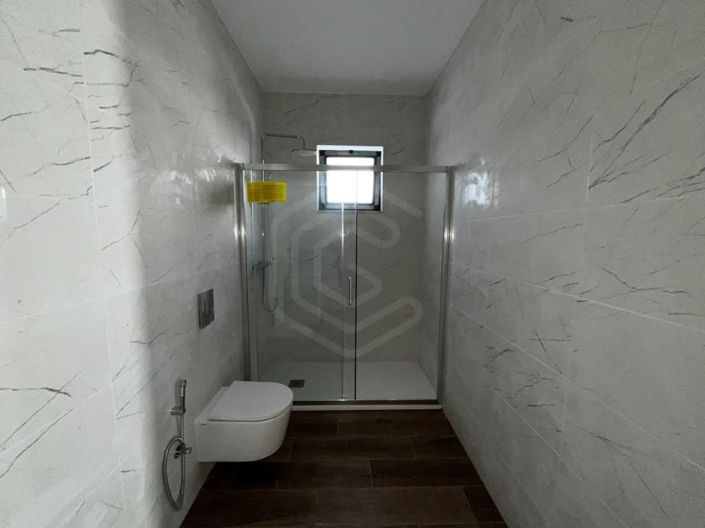 Image No.13-2 Bed Property for sale