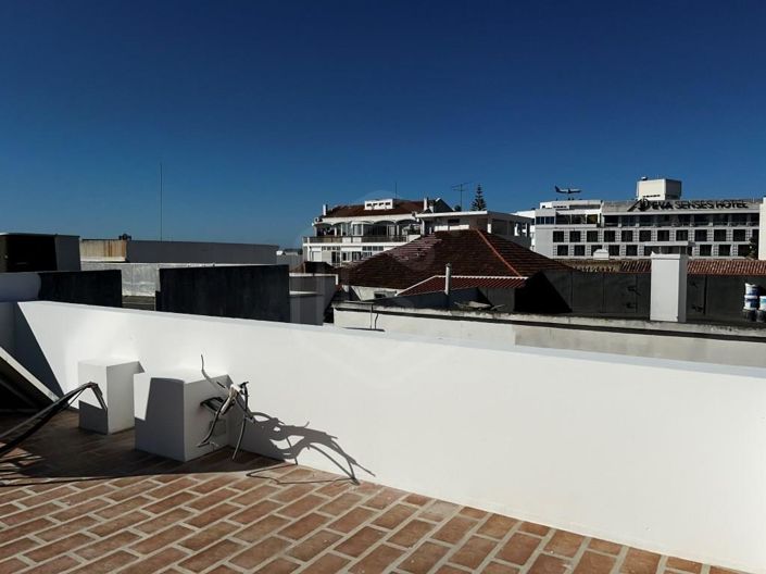 Image No.18-2 Bed Apartment for sale