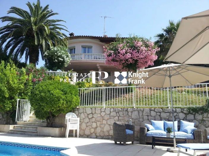Image No.1-6 Bed House for sale