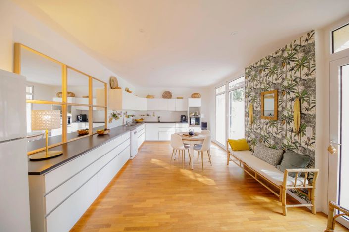 Image No.4-4 Bed House for sale