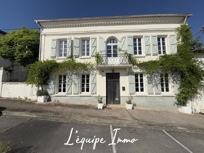 Image No.1-5 Bed House for sale