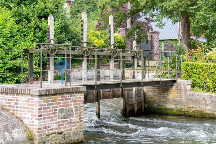 Image No.12-5 Bed House for sale