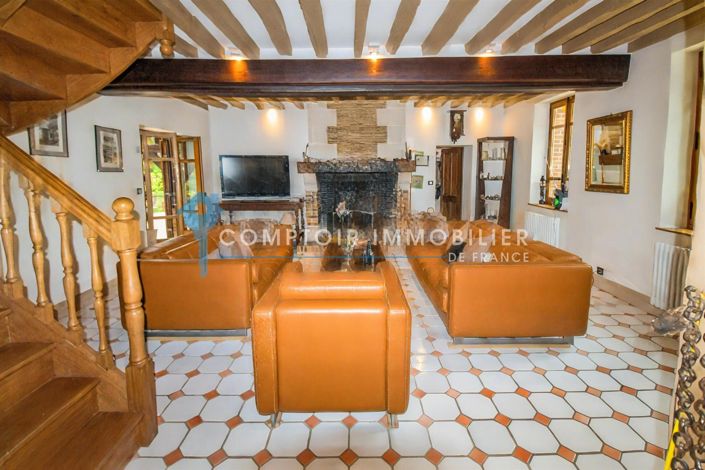 Image No.2-5 Bed House for sale