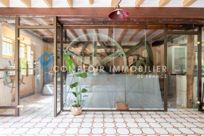 Image No.5-5 Bed House for sale