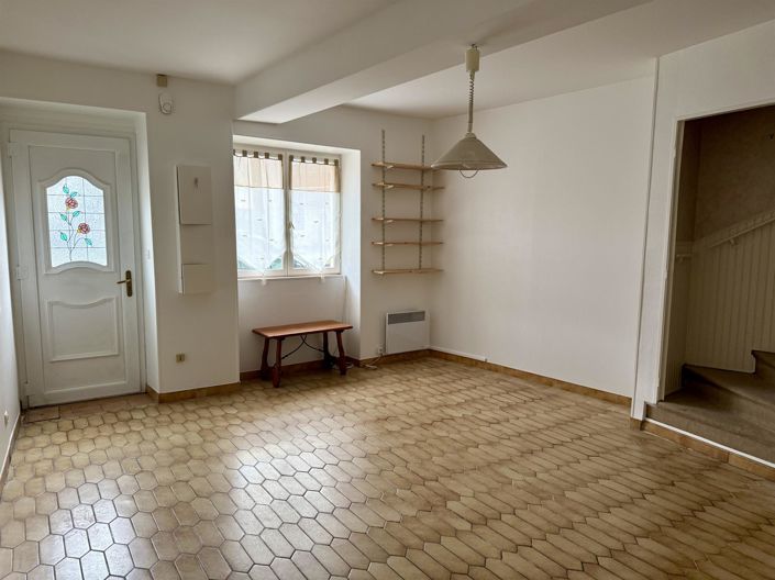 Image No.2-1 Bed House for sale