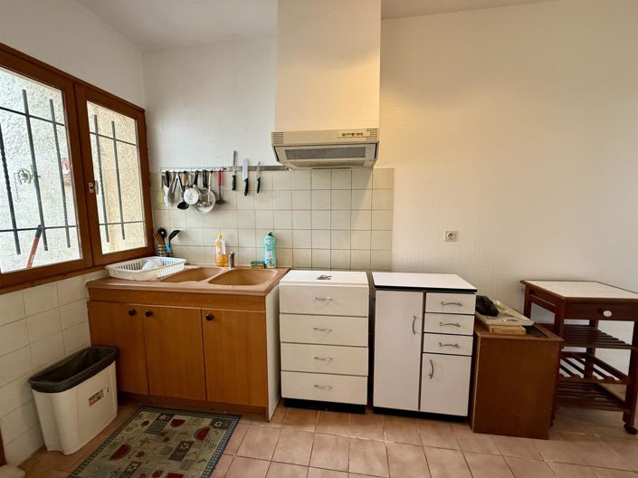 Image No.4-1 Bed House for sale