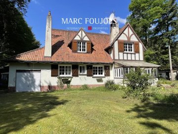 1 - Lamorlaye, House