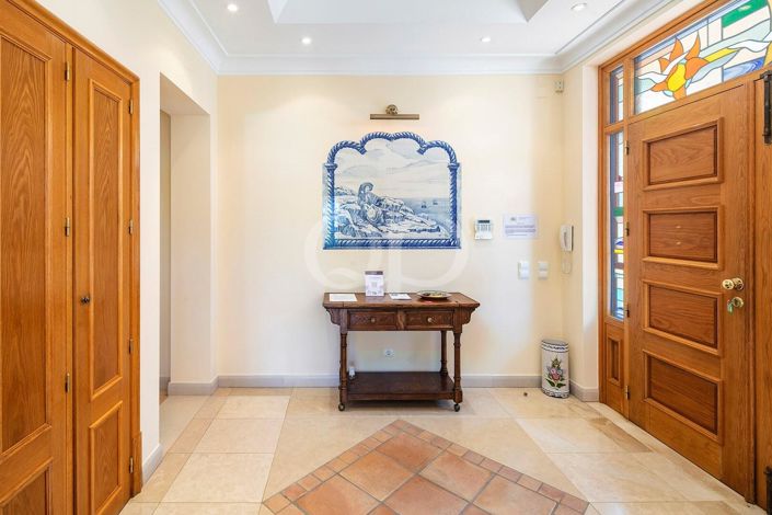 Image No.12-3 Bed House for sale