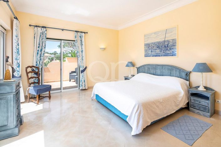 Image No.7-3 Bed House for sale