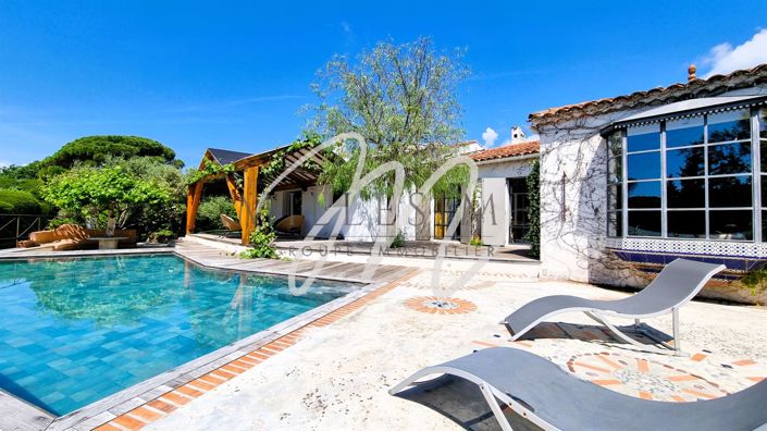 Image No.1-4 Bed House for sale