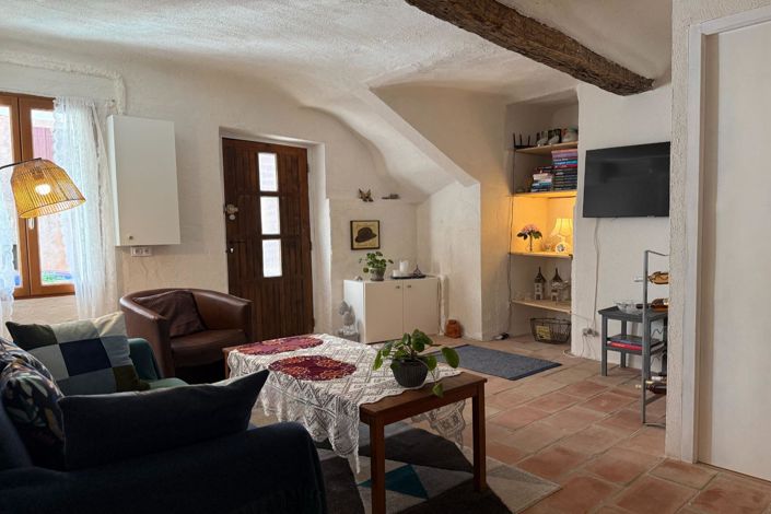 Image No.7-5 Bed House for sale