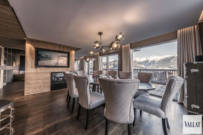 Image No.3-Propriété de 5 chambres à vendre à Courchevel