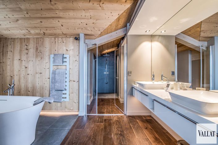 Image No.6-Propriété de 5 chambres à vendre à Courchevel