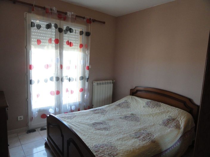 Image No.7-3 Bed House for sale