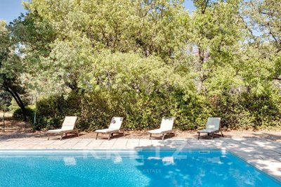 1 - Aix-en-Provence, House