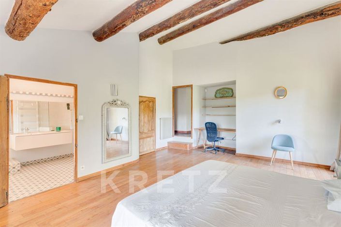 Image No.13-8 Bed House for sale