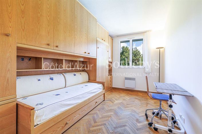 Image No.10-Propriété de 4 chambres à vendre à Villeneuve-Loubet