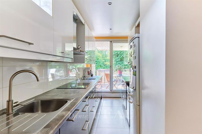 Image No.10-Appartement de 3 chambres à vendre à Neuilly-sur-Seine