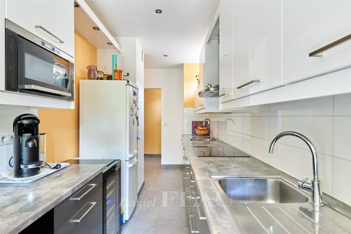 Image No.11-Appartement de 3 chambres à vendre à Neuilly-sur-Seine