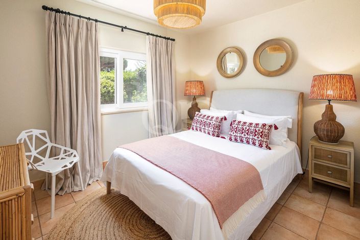 Image No.28-5 Bed House for sale