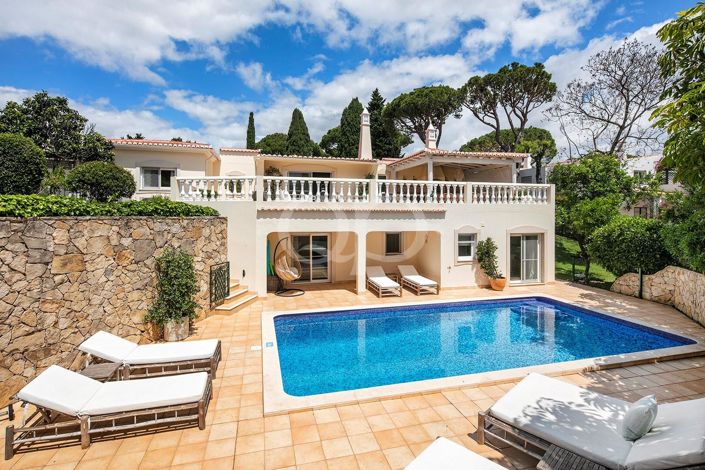 Image No.3-5 Bed House for sale