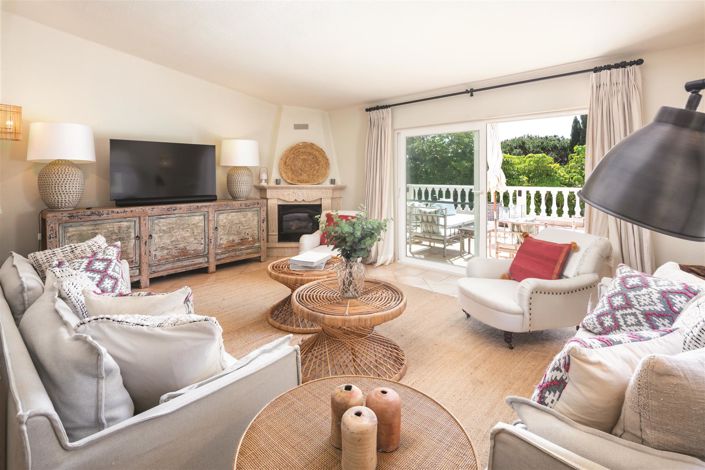 Image No.43-5 Bed House for sale