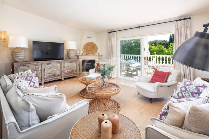 Image No.5-5 Bed House for sale