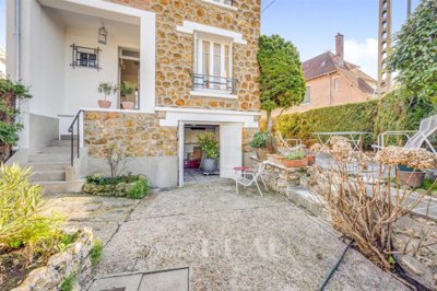 1 - Yvelines, House